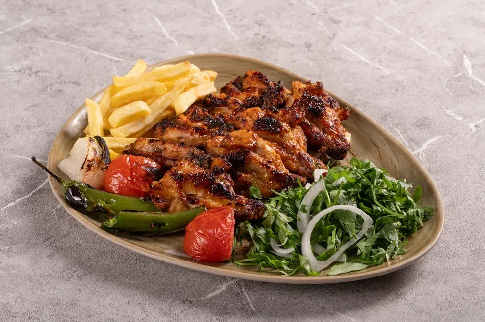 أجنحة دجاج — مطعم كباب أربيل العراقي دبي